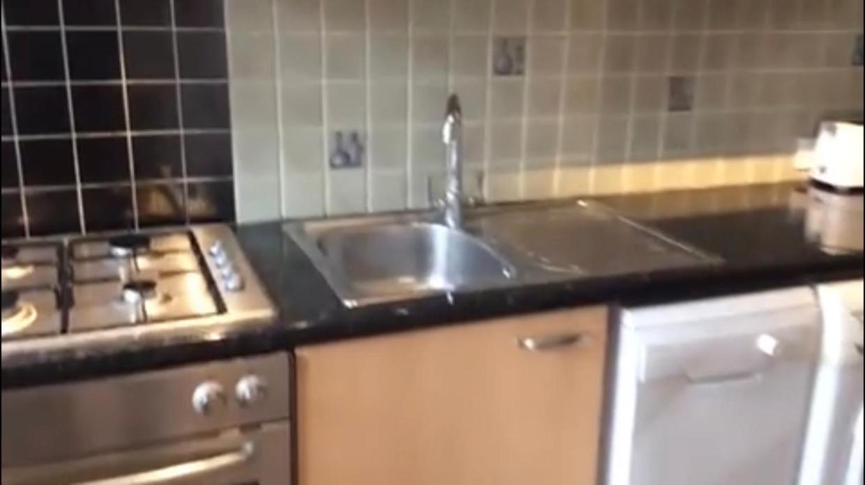 Double Room Best Location Near Shopping Center & Free Parking Coventry Eksteriør bilde